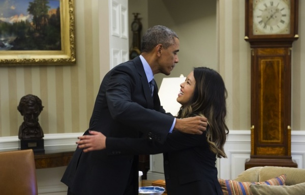 الممرضة الأمريكية نينا فام التي اصيبت بحمى - إيبولا - ترفع دعوى قضائية ضد المستشفى الممرضة الأمريكية نينا فام التي اصيبت بحمى - إيبولا - ترفع دعوى قضائية ضد المستشفى