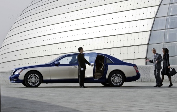 مايباخ فخر سيارات شركة مرسيدس مايباخ فخر سيارات شركة مرسيدس