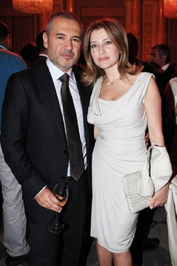 المصمم العالمي ايلي صعب يصدر كتاب حبه لبيروت المصمم العالمي ايلي صعب يصدر كتاب حبه لبيروت