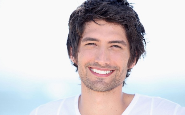 اسنان بيضاء اسنان بيضاء