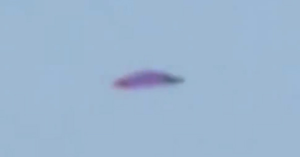 Purple UFO Filmed Hovering Above City Of Lima Purple UFO Filmed Hovering Above City Of Lima