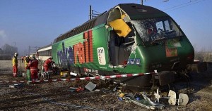 50 injured after two trains smash into each other
