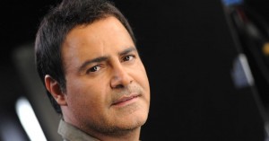 صدمة عاصي الحلاني بوفاة شقيقه علي الحلاني صدمة عاصي الحلاني بوفاة شقيقه علي الحلاني