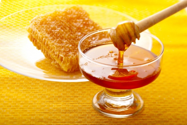 وصفة العسل للتخلص من شعر الوجه